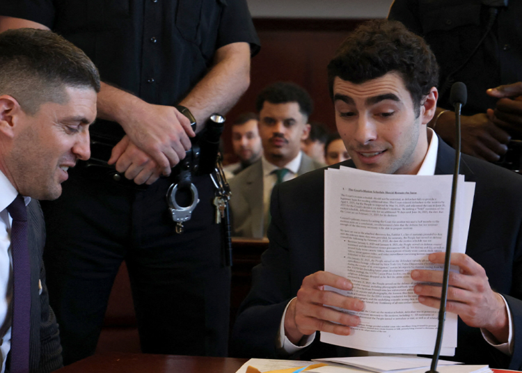 Manhattan DA seeks July trial date for Luigi Mangione homicide case