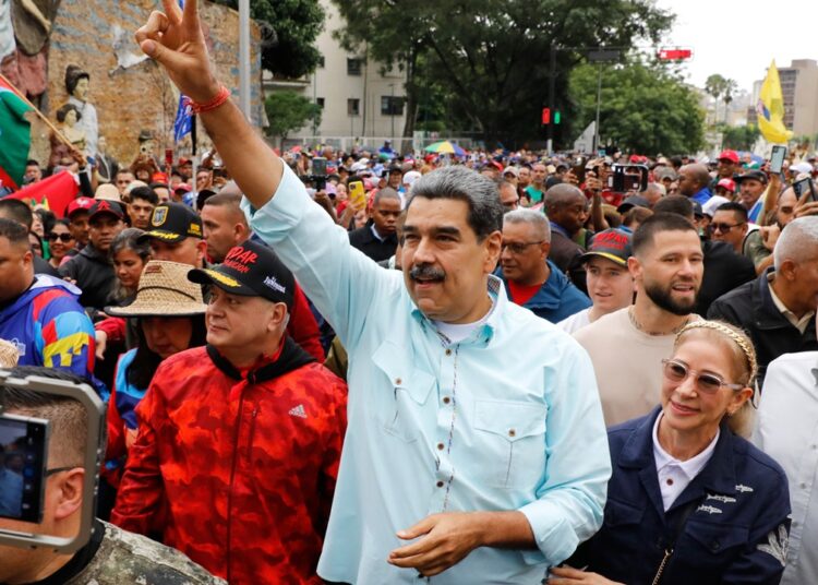 Former hostage envoy challenged Trump admin’s depiction of Maduro