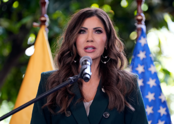 DHS arrests 280+ legal unlawful immigrants in Christmas operation