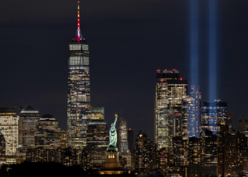 Hochul declares Muslim American Heritage Month, illuminating 16 state landmarks