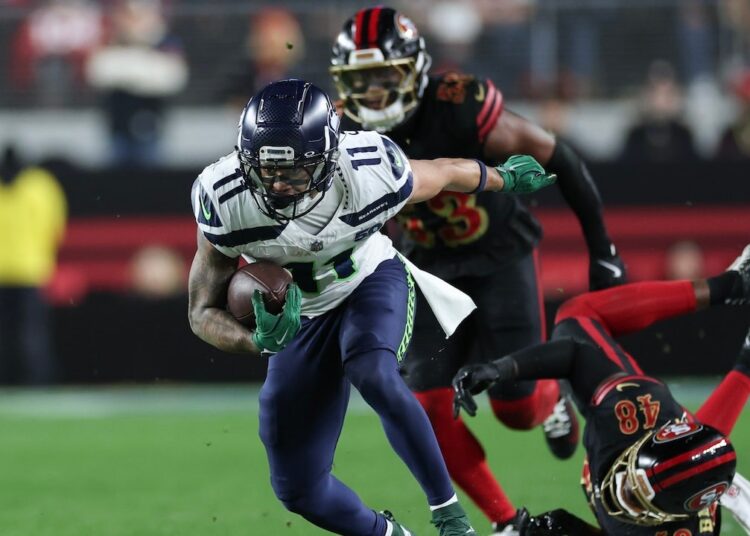 Seahawks clinch high NFC seed with 14 wins in franchise document season