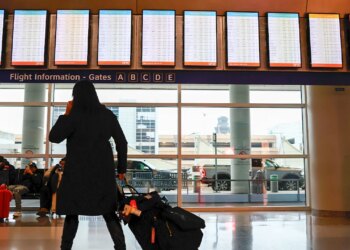 Winter storm causes over 15,000 flight disruptions and cancellations throughout US