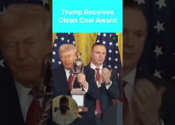 'Stunning Clear Coal' Award Goes to Trump #trump #maga #uspresident #trump #narindersandhu3340 #pov