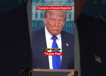 I Love You, President Trump to A Feminine Reporter as She asks him a query  #trump #donaldtrump