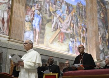 Lenten Retreat: Bishop Varden displays on ‘turning into free’