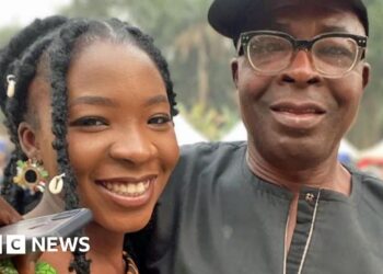 A singer's tragic dying highlights Nigeria's snakebite downside – BBC