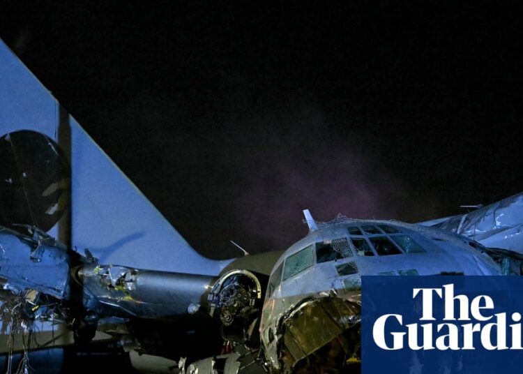 Not less than 15 killed as cash-laden navy cargo aircraft crashes in Bolivia | Bolivia