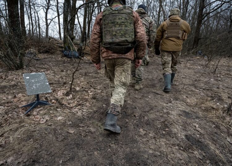 Utilizing Starlink ruse, Ukrainian cyber forces trick Russian troopers into revealing positions, donating to armed forces Utilizing Starlink ruse, Ukrainian cyber forces trick Russian troopers into revealing positions, donating to armed forces