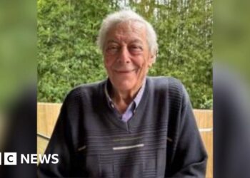 Chris Baghsarian: Australian grandfather homicide suspects charged – BBC Chris Baghsarian: Australian grandfather homicide suspects charged – BBC
