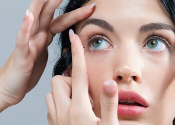 The place to purchase Acuvue, Air Optix and extra contacts on-line — and rise up to 30% off