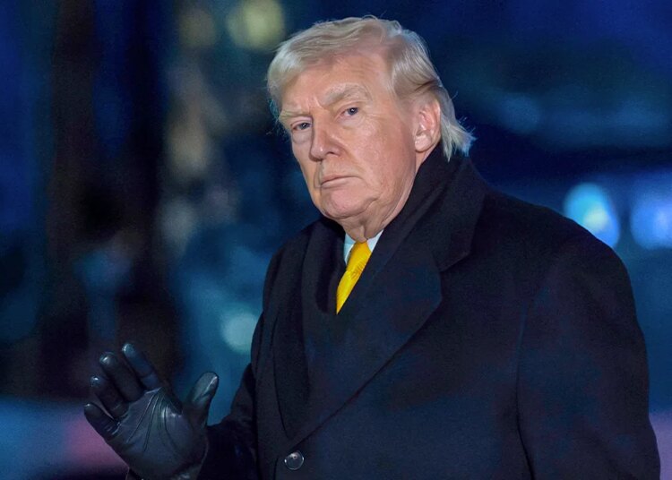 Trump knew about Epstein misconduct in 2006, new report alleges