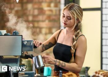 Plan to extend youth minimal wage may very well be delayed – BBC