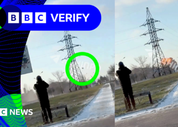 BBC Confirm: Pictures present Russia resuming Ukraine strikes after chilly climate pause