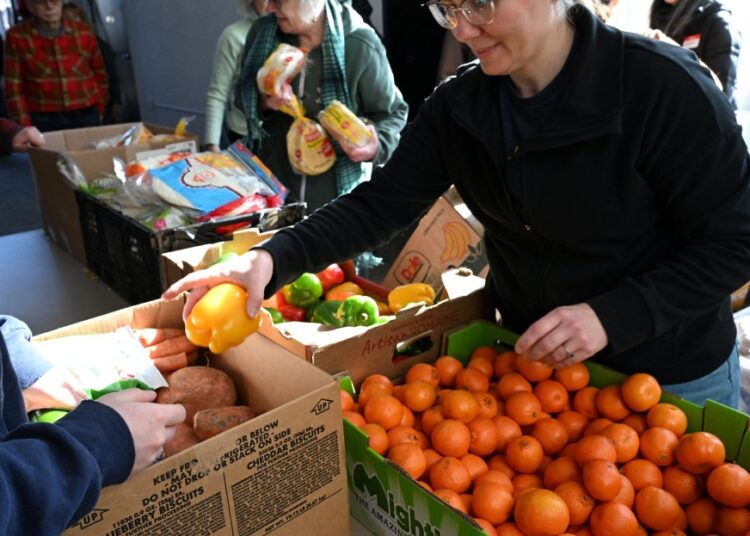 Mutual help: How one can assist your neighbors, and the way it’s turn out to be standard.