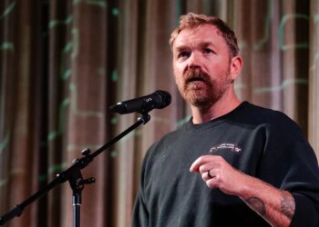 Graham Platner confronted on controversial tattoo in MS NOW back-and-forth