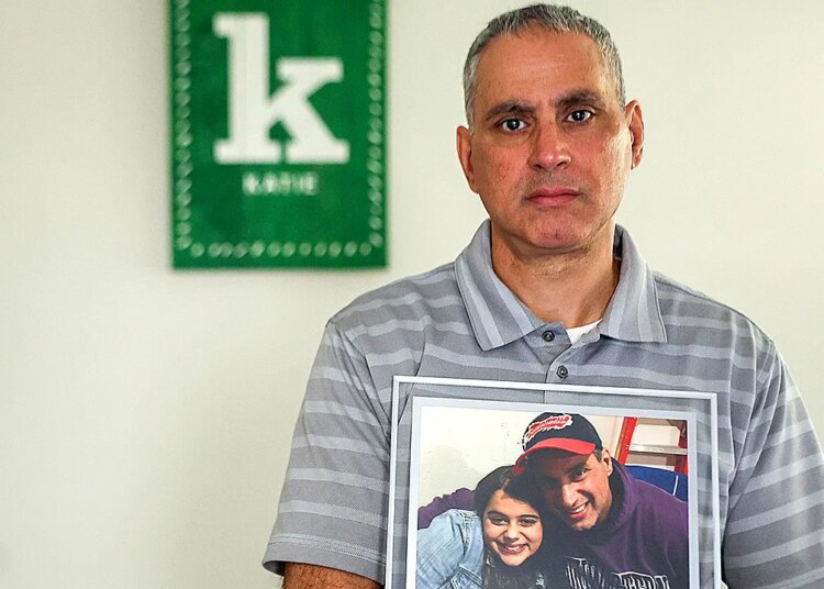 Angel dad rebukes Democrats for staying seated throughout State of Union