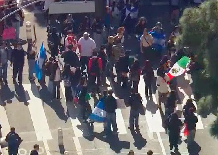 Federal agent injured in anti-ICE protest assault in downtown Los Angeles