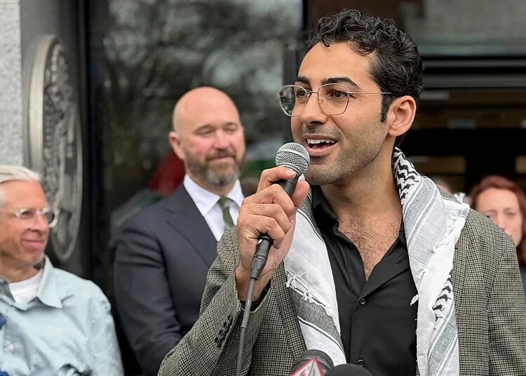 Palestinian activist Mohsen Mahdawi wins deportation case in immigration court docket