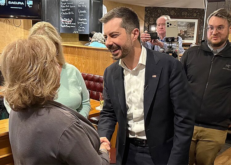 Pete Buttigieg leads 2028 Democratic presidential ballot in New Hampshire