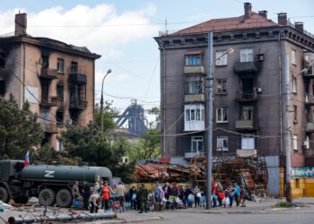 Residents who escaped describe the concern of dwelling in Russian-occupied Ukraine