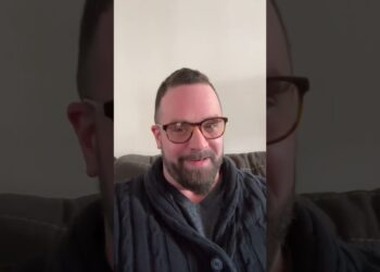 Have an incredible weekend! #eire #northernireland #american #journey #unhappy #trumpsupporters #maga #pigs