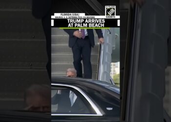 Watch: US President Trump arrives in Palm Seaside, Florida, for a weekend getaway at his property