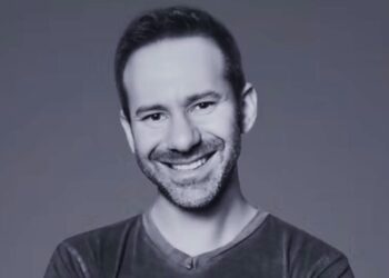 OnlyFans Proprietor Leonid Radvinsky Dies of Most cancers at Age 43