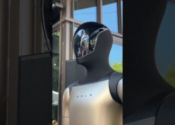 Tesla Optimus V2.5 Tremendous Shut-Up