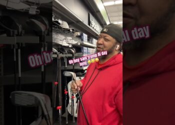 BLACK MAGA 😂 #leisure #golf #comedyshorts #reactionvideo #breakingnews #shorts