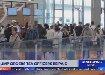 Trump orders TSA officers be paid
