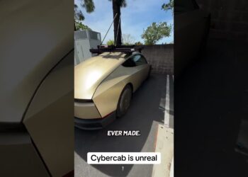 Tesla Cybercab is unreal #fyp #viral #tesla #cybercab #robotaxi