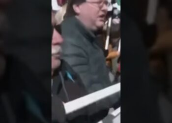 INGIN GANTI REZIM IRAN, KINI TRUMP MALAH TERANCAM DITURUNKAN #iran #trump #amerikasyarikat