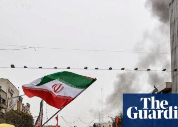 Trump calls Iran leaders ‘deranged scumbags’ as Center East violence spirals | US-Israel struggle on Iran