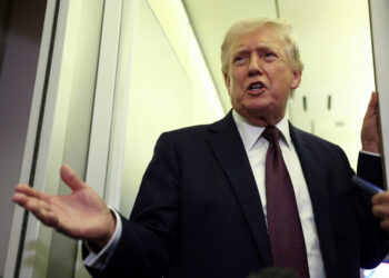 ‘I am going to knock the hell out of it.’ Trump warns U.S. might assault Kharg Island once more in name with PBS Information ‘I am going to knock the hell out of it.’ Trump warns U.S. might assault Kharg Island once more in name with PBS Information