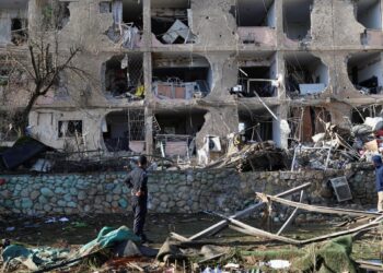 Aftermath of Iranian missile strikes close to Israel’s nuclear facility | US-Israel battle on Iran Information Aftermath of Iranian missile strikes close to Israel’s nuclear facility | US-Israel battle on Iran Information