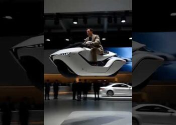 Elon Musk Reveals Off a Futuristic Hoverbike on the Motor Present! 🚀🛞✨