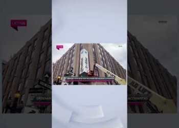 #Loret. Elon Musk deberá pagar indemnización millonaria por engañar a inversionistas. #Latinus