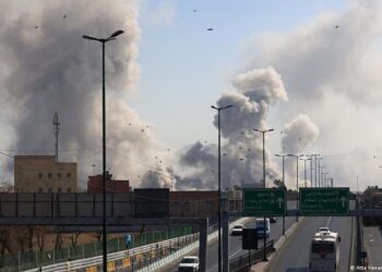 Israel, Iran launch new strikes as evacuation flights surge