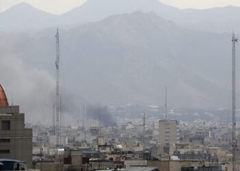 Israel, Iran launch recent assaults as Trump floats ‘winding down’ Mideast operations – POLITICO