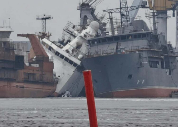 Ukraine strikes Russian Undertaking 23550 Arctic patrol ship