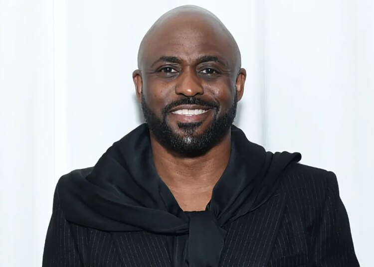 Wayne Brady slaps AEW wrestler at Revolution