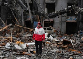 Iran warns U.S. troops might be “set on fireplace” if People launch floor operation