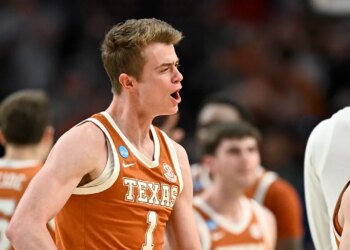 No 11 Texas advances to Candy 16 after upset win over No 3 Gonzaga