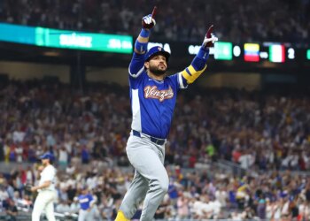 Italy’s WBC run ends as Venezuela rallies for 4-2 semifinal win