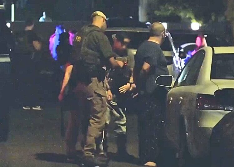 FBI raids Hollywood mansion in .4M aged mortgage fraud case