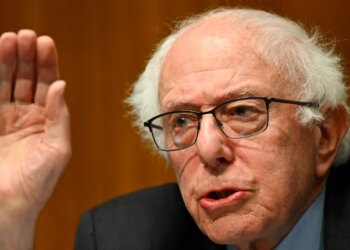 Bernie Sanders on the billionaire tax, information facilities, and Iran