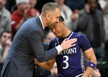 Excessive Level’s March Insanity run involves a detailed at fingers of Arkansas