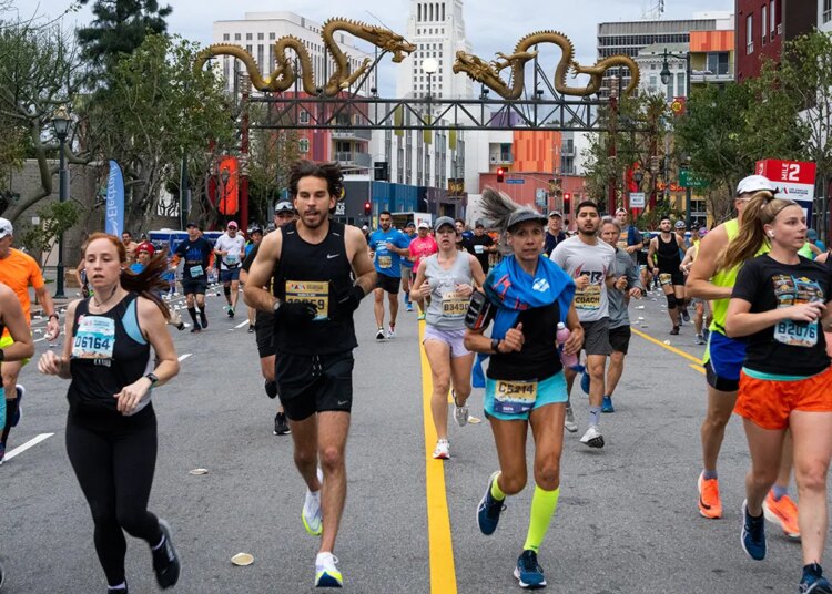 LA Marathon medals choice attracts mocking on social media
