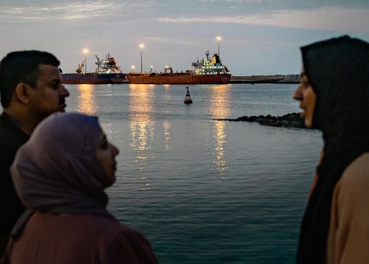 Trump says ultimatum for Iran to reopen Strait of Hormuz postponed amid negotiations