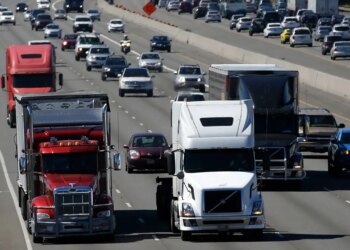 America can’t declare highway security whereas harmful truckers nonetheless slip by means of